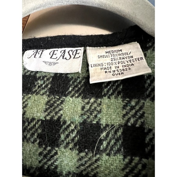 At Ease women's cottage core medium wool blend lined vest with zip front - Picture 4 of 6